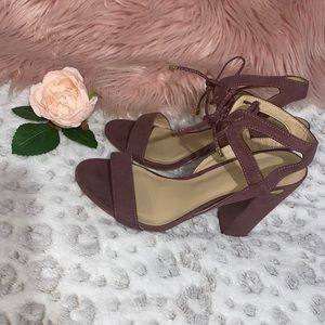 👠 Charlotte Russe Faux Suede Heels